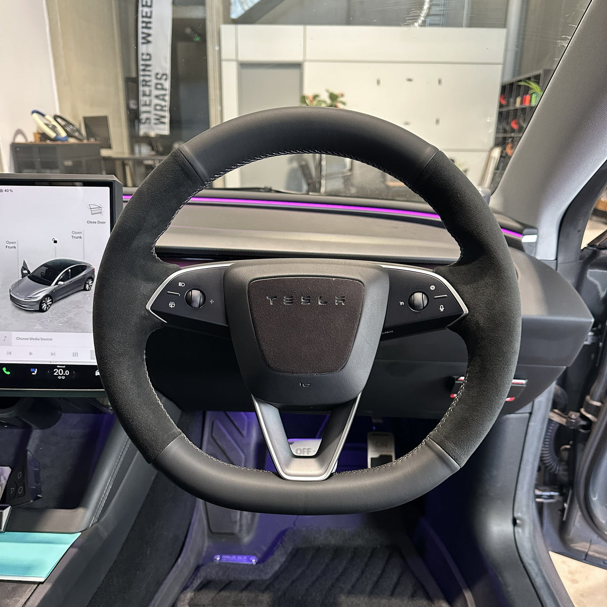 Tesla Model 3 / Y (2025+) Steering Wheel Wrap – Black Leather Top, Black Alcantara Sides, Grey Stitch