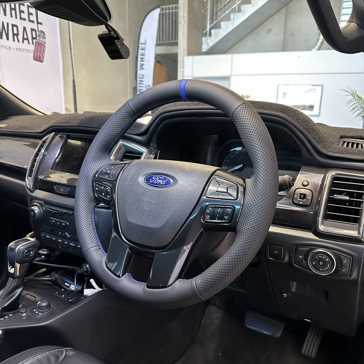 Ford Ranger PX2/PX3 / Everest (2015–2022) Steering Wheel Wrap – Black Leather (smooth top, perforated sides), Blue Stitch, Blue Marker